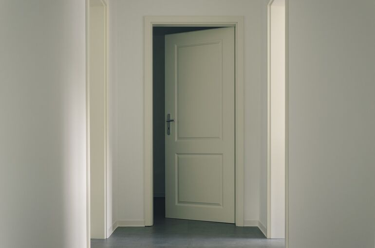 door-g7f514ca8b_1280